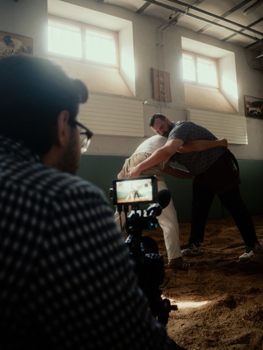 Behind the scenes — Im Sägemehl